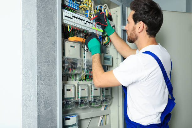 Best Local Electrician Companies  in Rossmoyne, OH